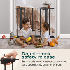 Cumbor baby gate auto-close draws attention to convenient hands-free closing.
