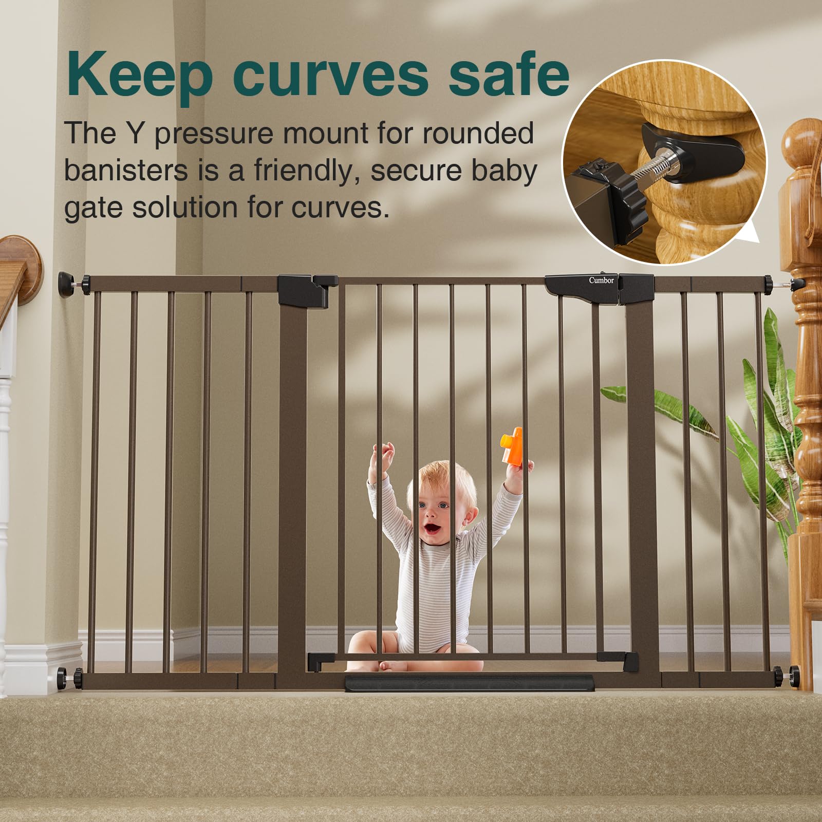 Cumbor double-lock safety release image emphasizes secure operation for curious toddlers.