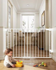 Cumbor Expandable Gate drill-mounted at stairs for maximum safety
