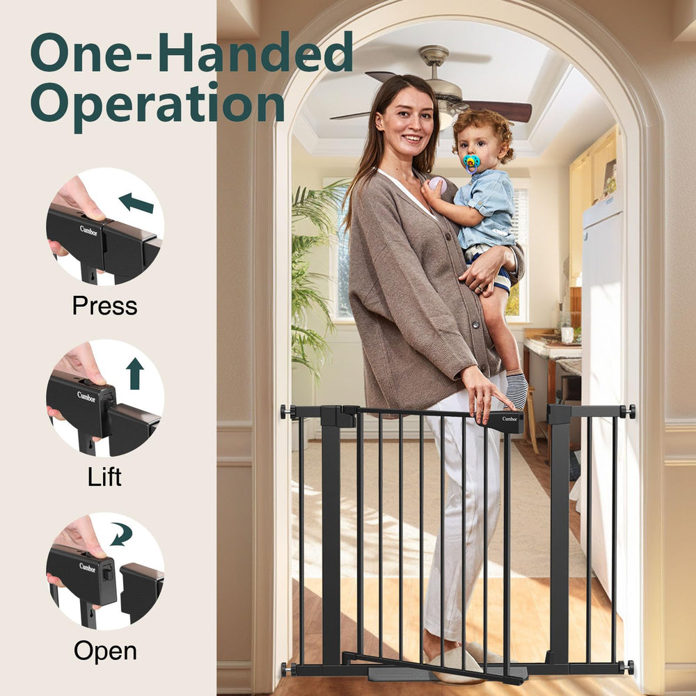 Cumbor gate wide walk-through design eases stroller and grocery trips.