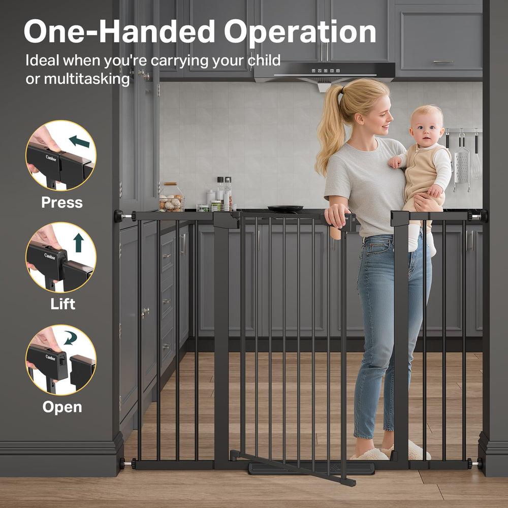 Cumbor tall gate suitable for stairs, hallways, and doorways in busy homes.
