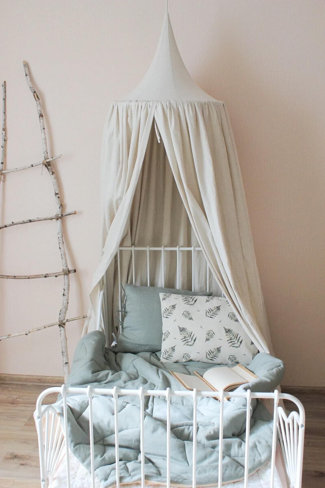 CuteeHagl breathable nursery canopy — suited for crib, toddler bed, reading nook.