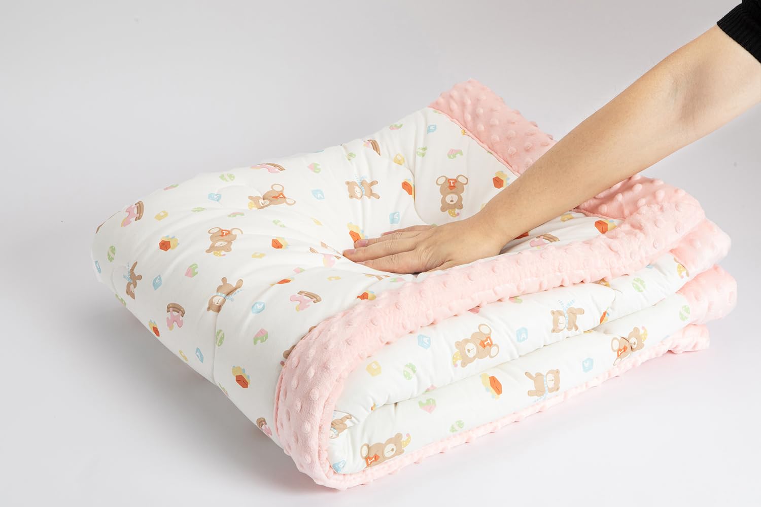 Cutie Pumpkin giftable toddler quilt pink makes a thoughtful birthday present.