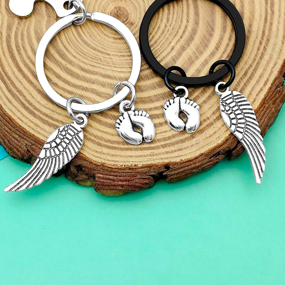 Dabihu baby memorial keychain close-up highlights the high-polish finish for a timeless tribute.