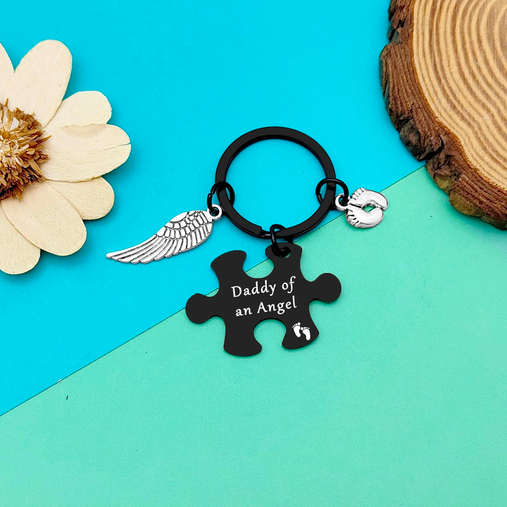 Dabihu loss memorial keychain with velvet pouch suggests gift-ready remembrance.