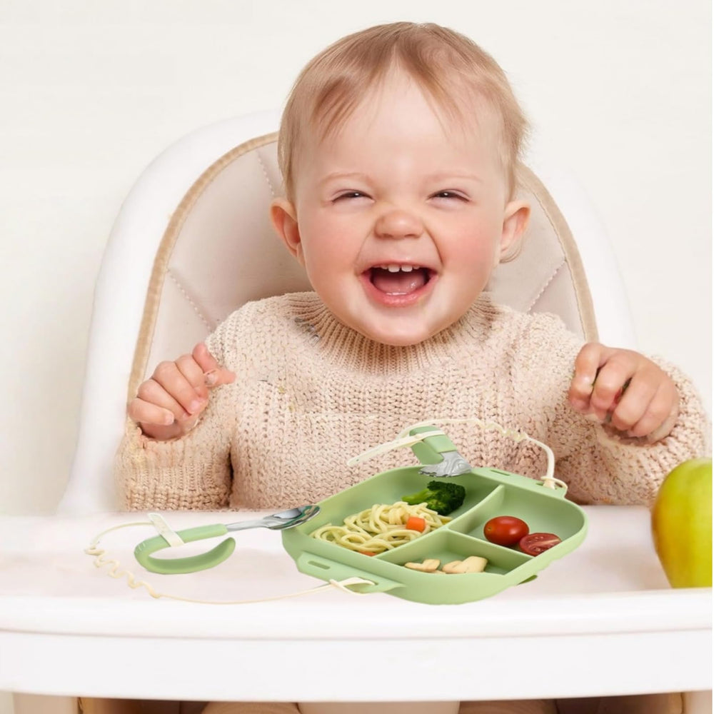 DAECHAO dishwasher-safe baby feeding set cleans quickly for busy families.