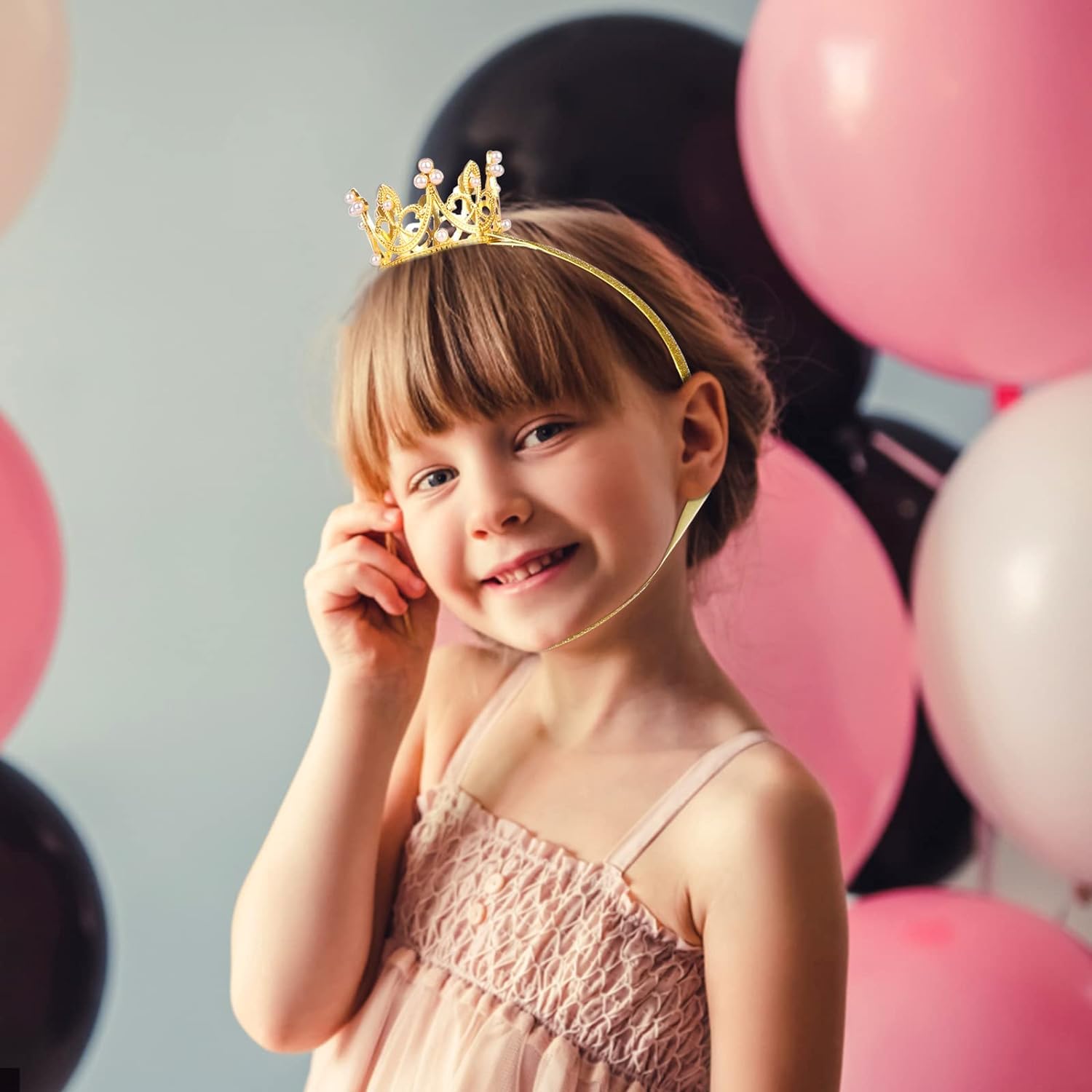 DatingShiny gold crystal tiara designed for little girls and weddings or ceremonies.