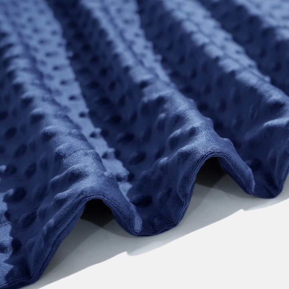 David's Kids machine washable blanket stays durable after washes.