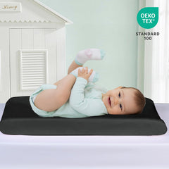 David's Kids cover features elastic bottom and strap holes to secure on pads.