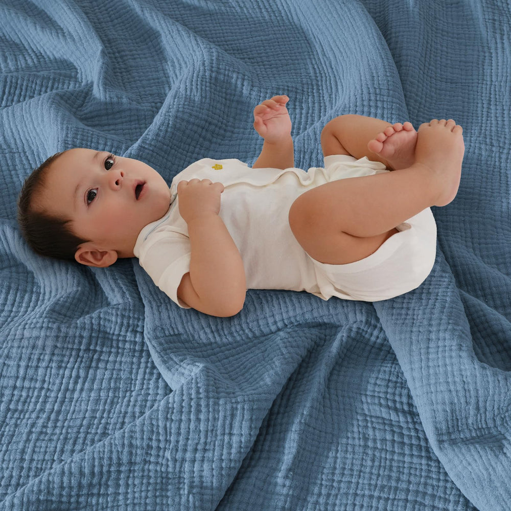 David's Kids gift-ready muslin blanket box, ideal baby shower gift.