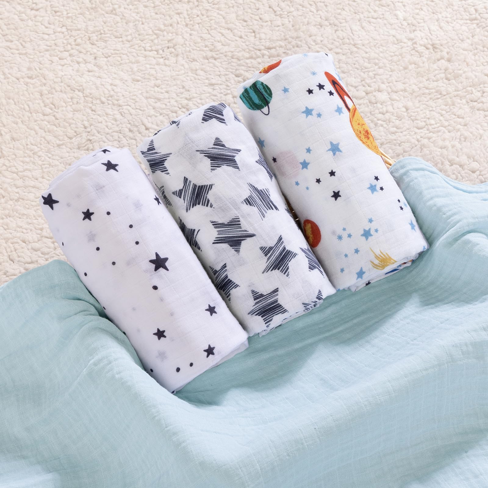 David's Kids muslin blanket demonstrates machine-washable durability