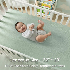 David's Kids muslin sheets show 8-pocket depth and 360° elastic for secure fit.