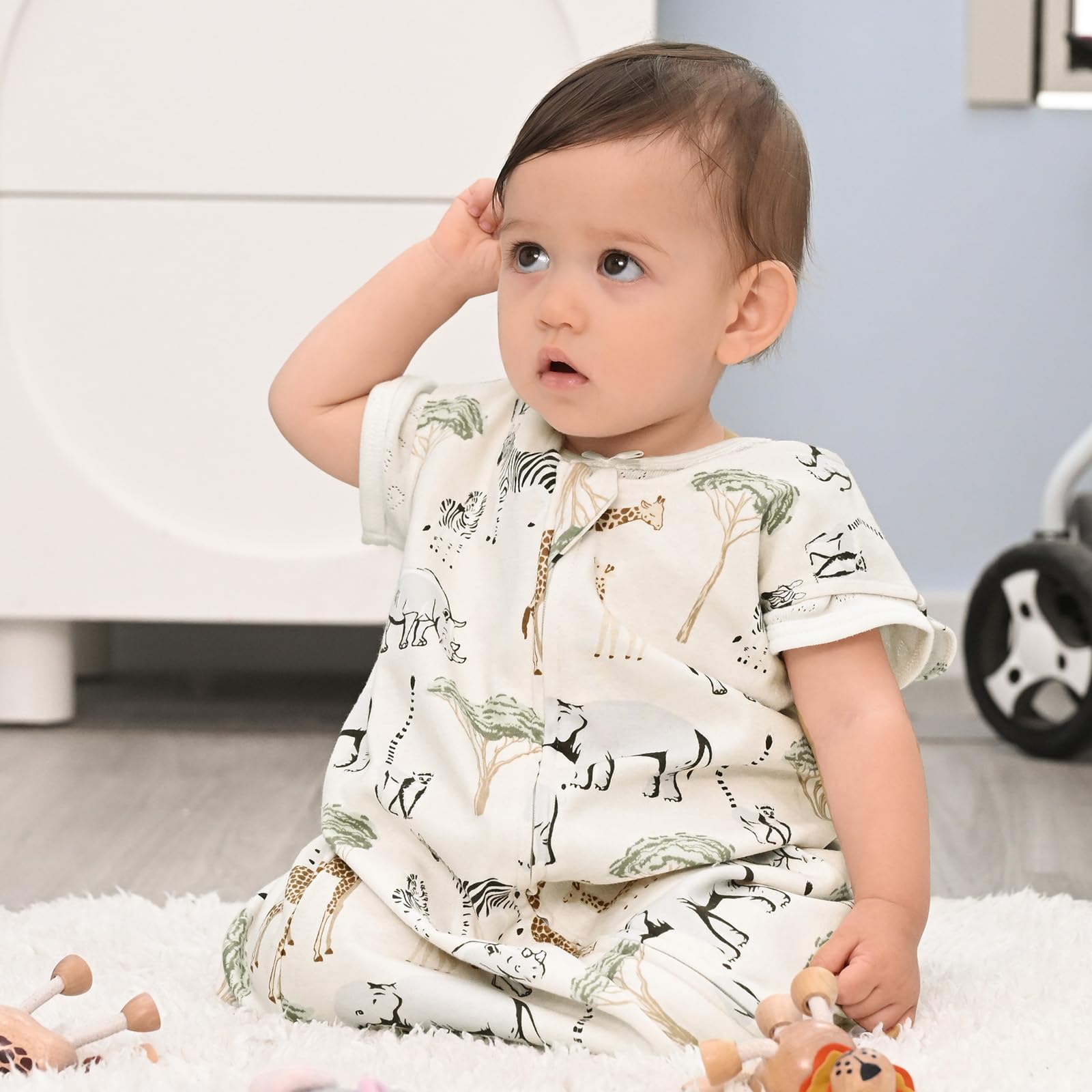 David's Kids sleep sack with 2-way zip eases diaper changes and midnight checks.
