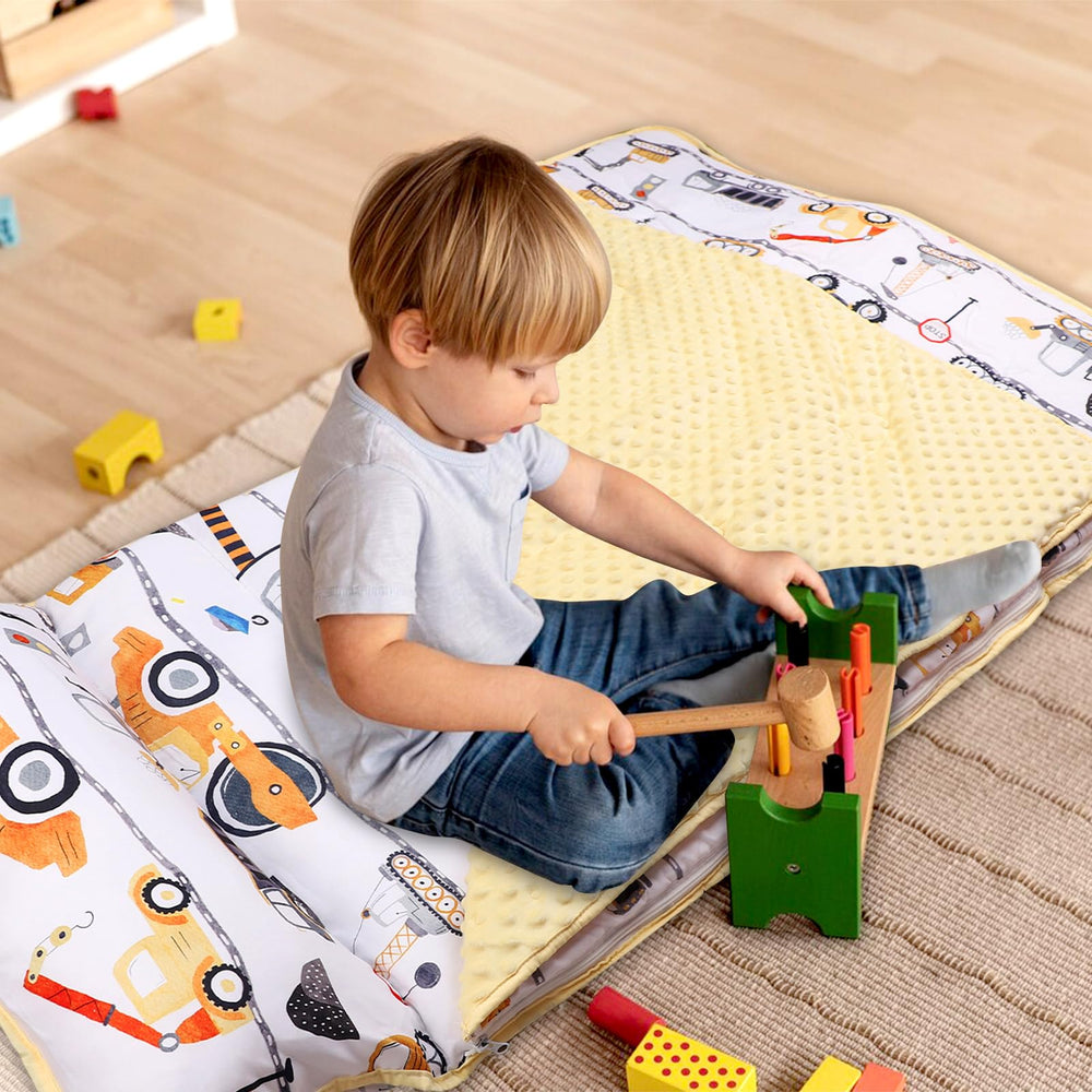DAYEEBALL Nap Mat with ID label slot for easy daycare labeling.