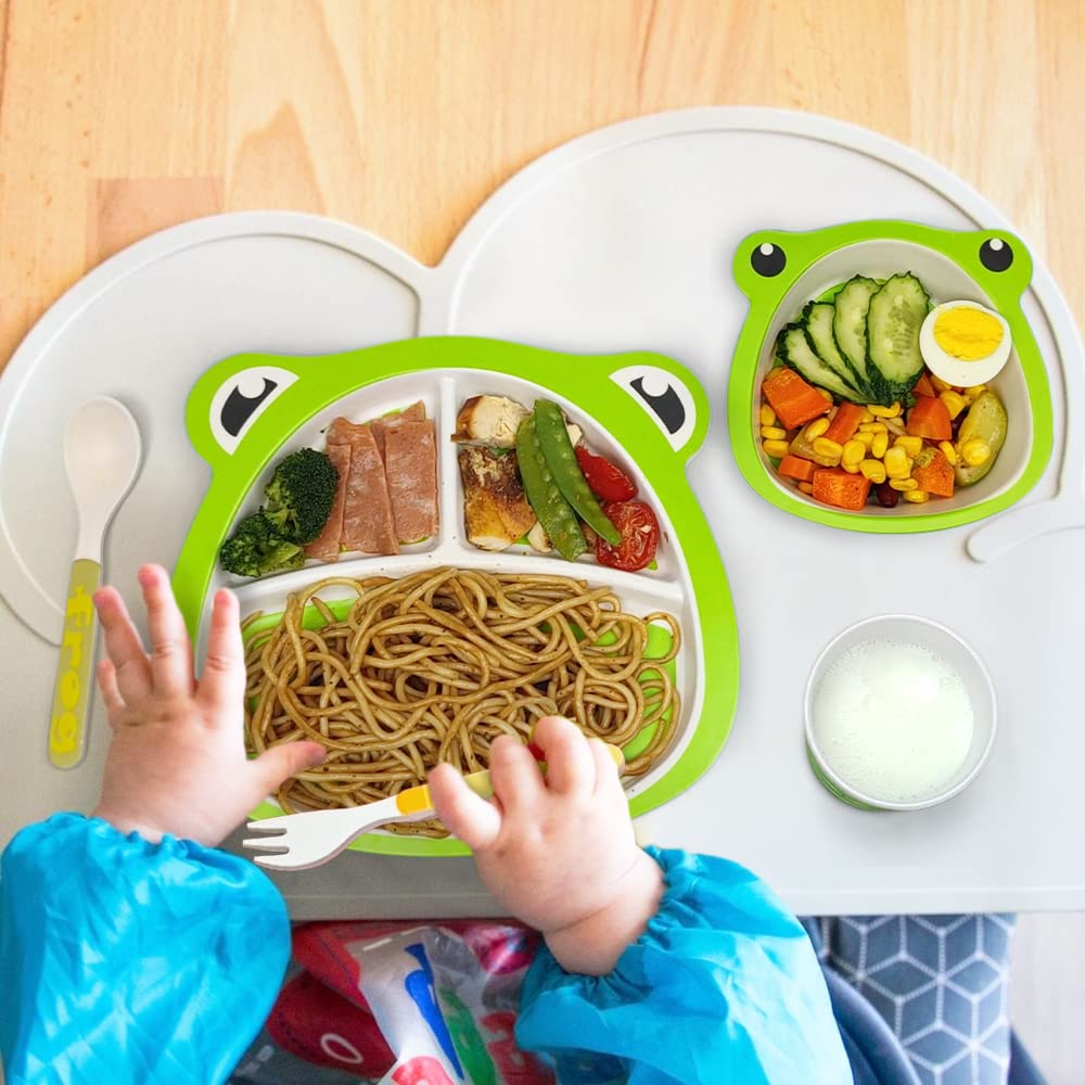 DAYOOH 5-piece kids dinnerware set packaged for convenient storage.