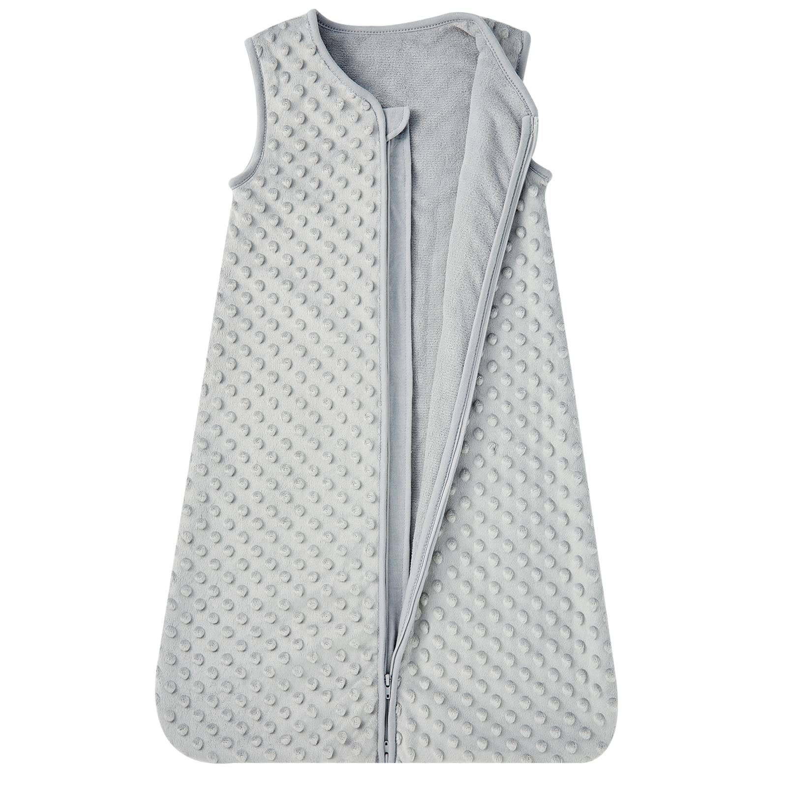 DaysU micro fleece lining offers gentle touch on baby’s skin.