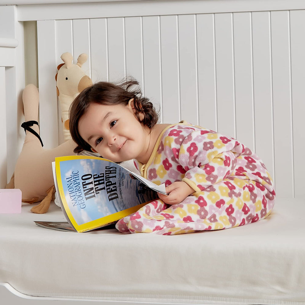 DaysU sleep sack in crib setup shows secure fit and freedom to kick