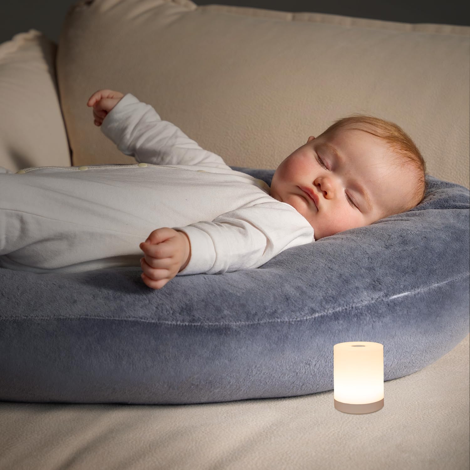 DAZZY DOT touch night light wireless operation avoids cords
