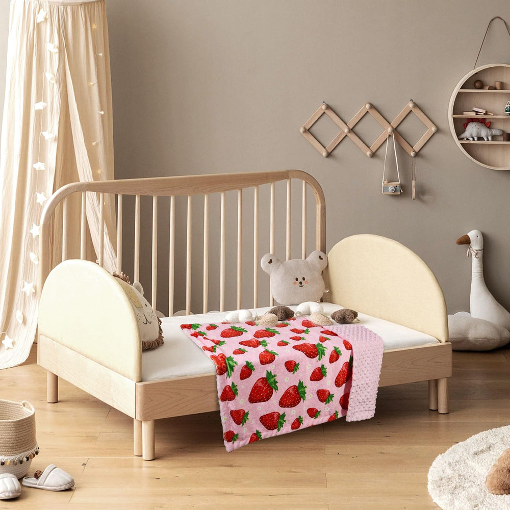 DCOOLGO easy-care blanket handles gentle machine washing and drying