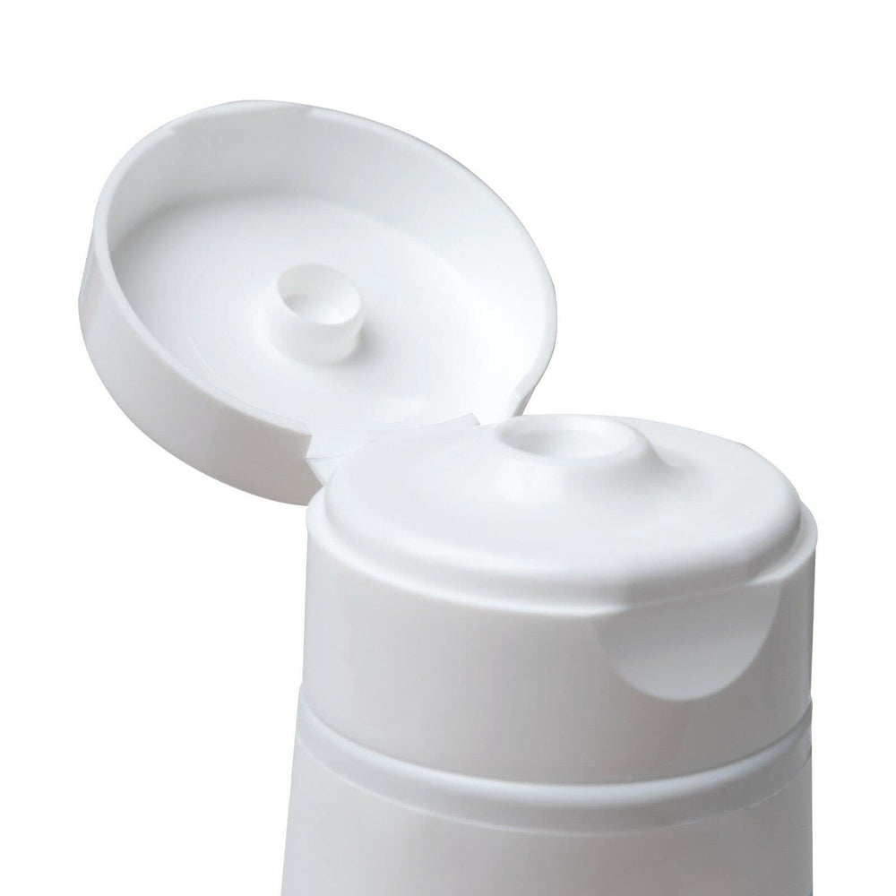 De La Cruz diaper rash ointment used with cloth or disposable diapers.