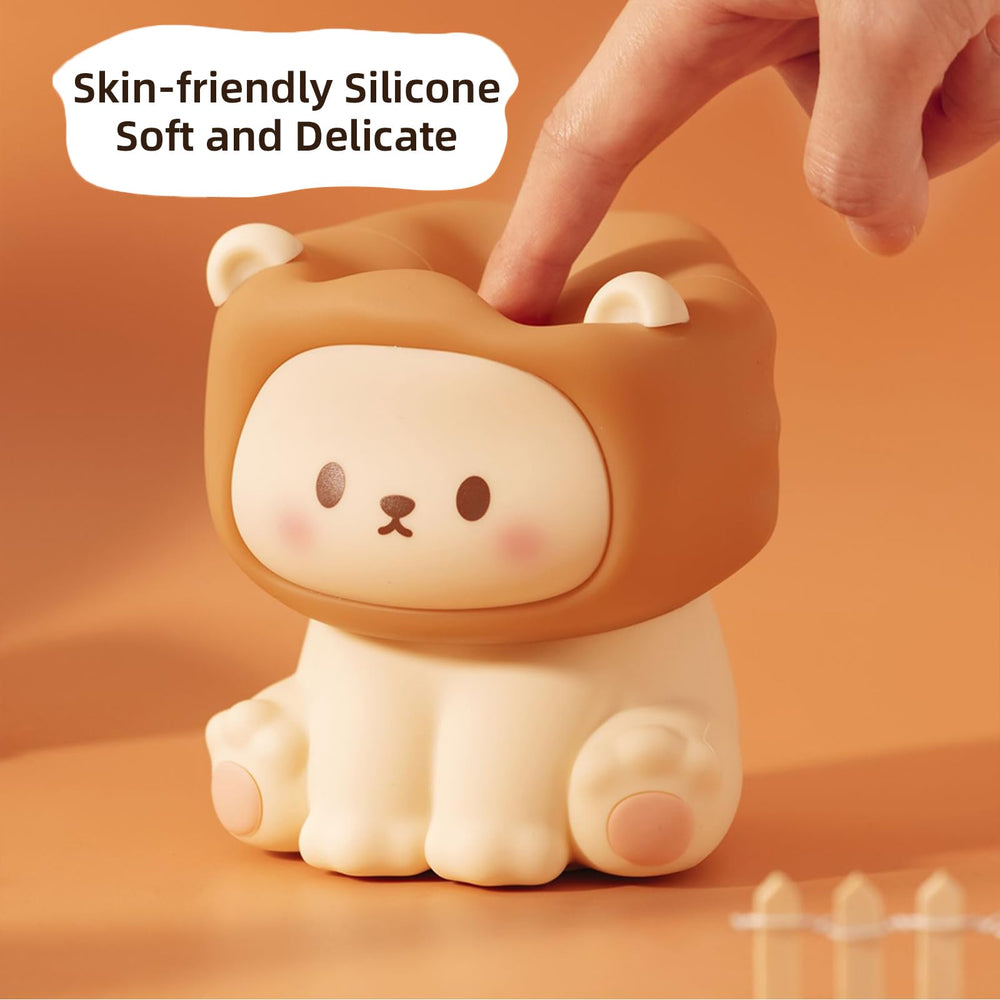 DEALFUN Lion Night Light silicone closeup of soft, squeezable material