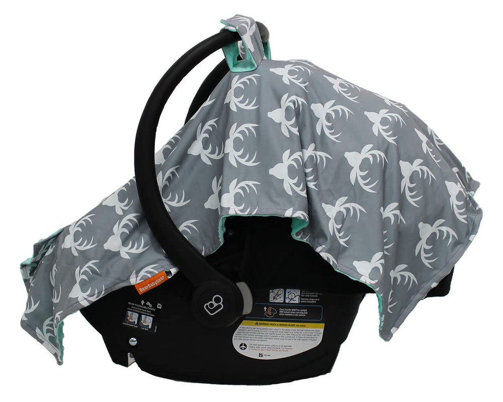 Dear Baby Gear two-sided style offers varied aesthetics with practical function.