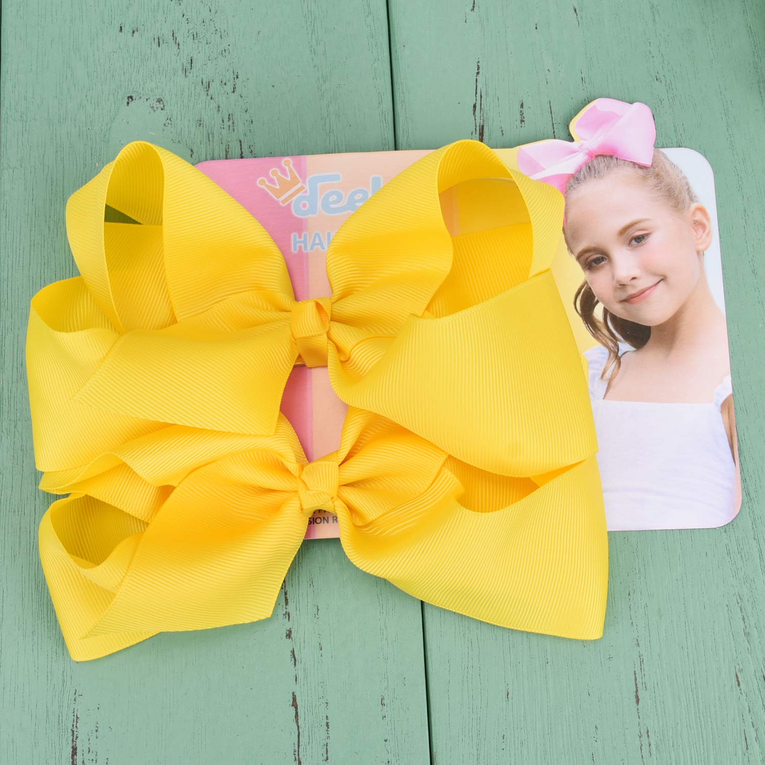 DEEKA 0.5oz bow weight close-up confirms lightweight wear