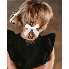 DEEKA hair bows with elastic bands keep shapes during active play