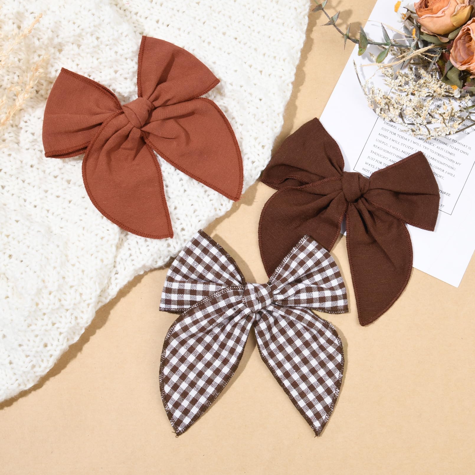 DEEKA premium materials bow feels soft and comfy with secure clip