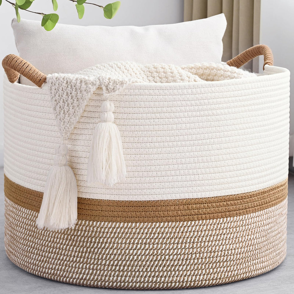 Degeyoyo 67L blanket basket folded for easy storage and quick setup.