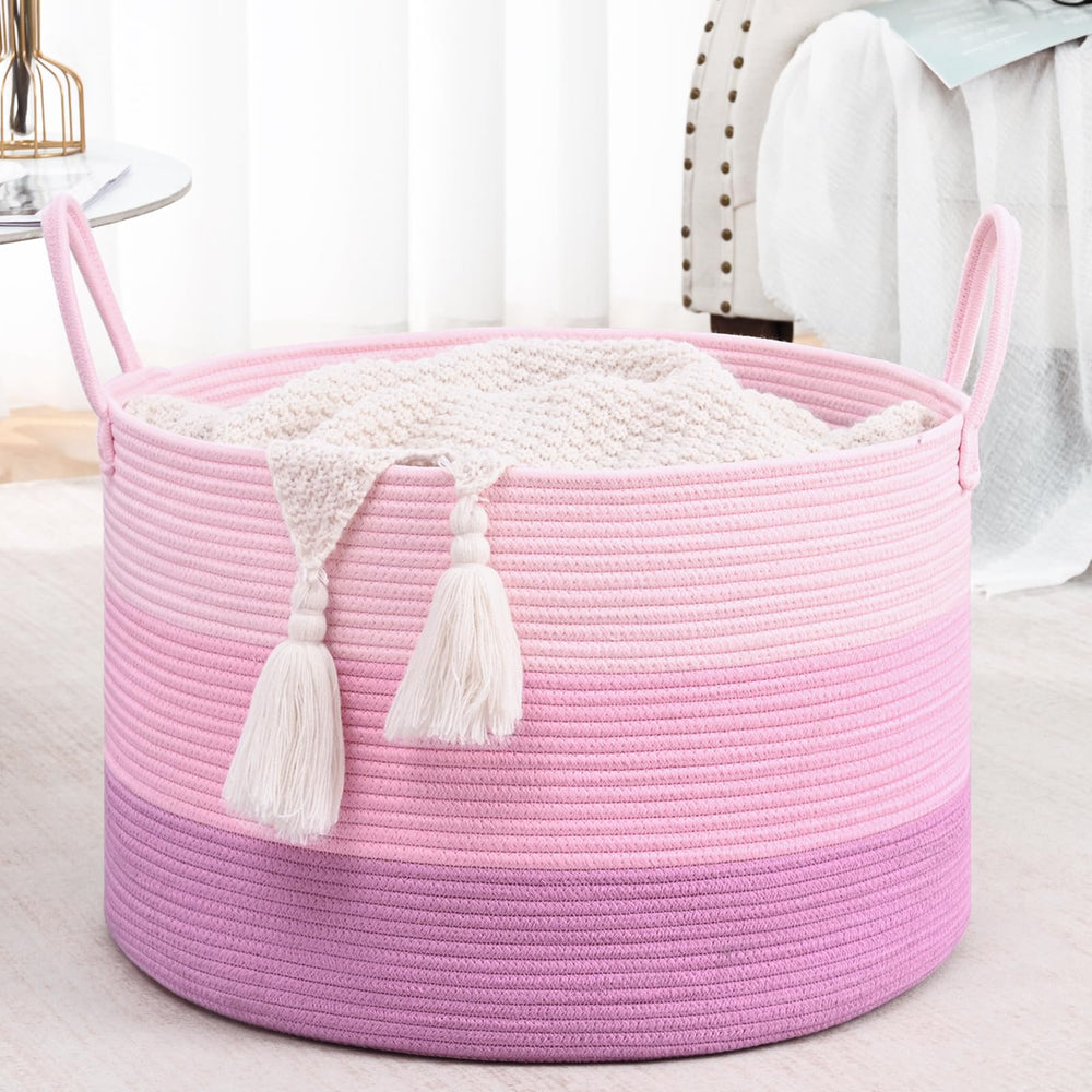 Degeyoyo blanket basket flat-fold feature shown for compact closet storage when not in use.