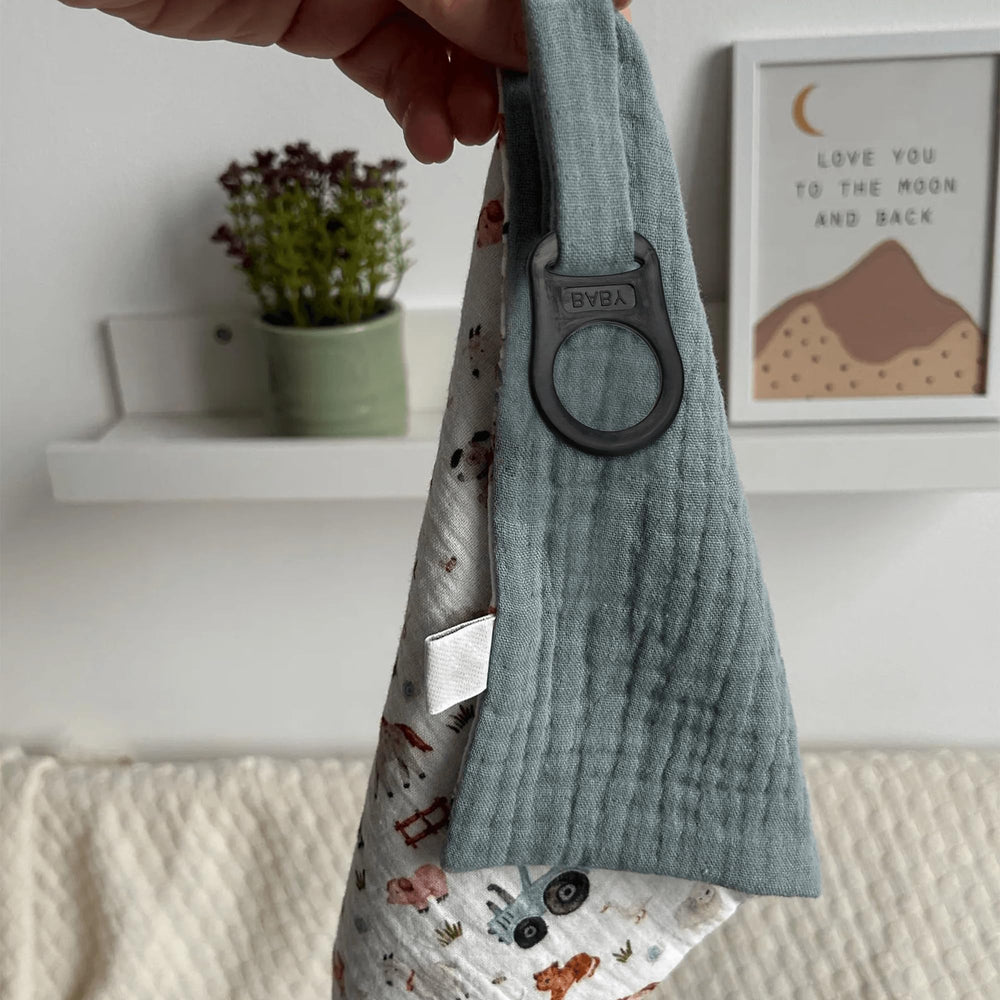 Demearly compact portable size fits diaper bags and car organizers.