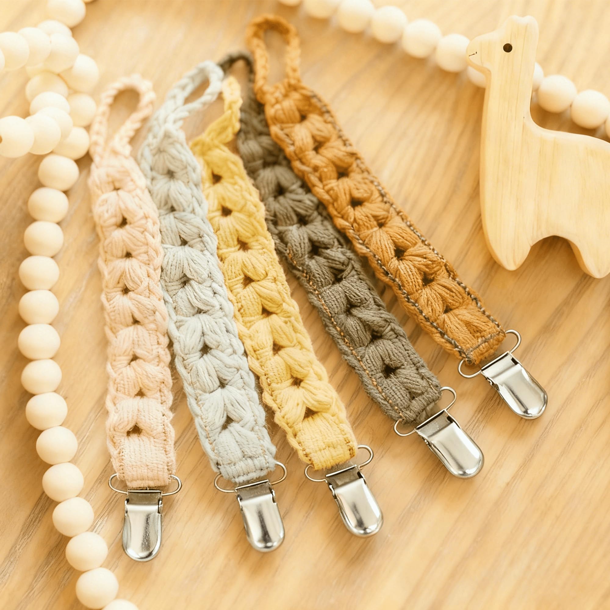 Demearly silver-tone metal clips highlight durable design for DIY gifts and decor