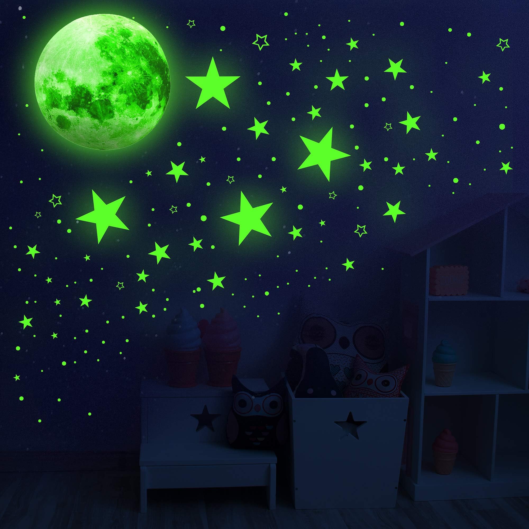 DESERT CAMEL 1086P glow stars on wall allow imaginative constellations.