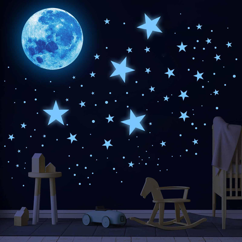 DESERT CAMEL nursery-wall-sticker-moon offers soft guidance through darkness.