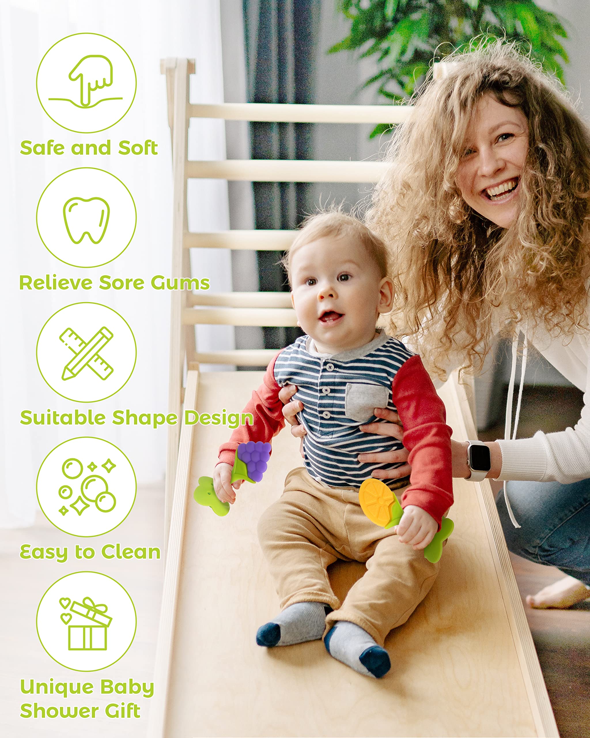DF DUALFERV teether set promotes hand grip and finger dexterity