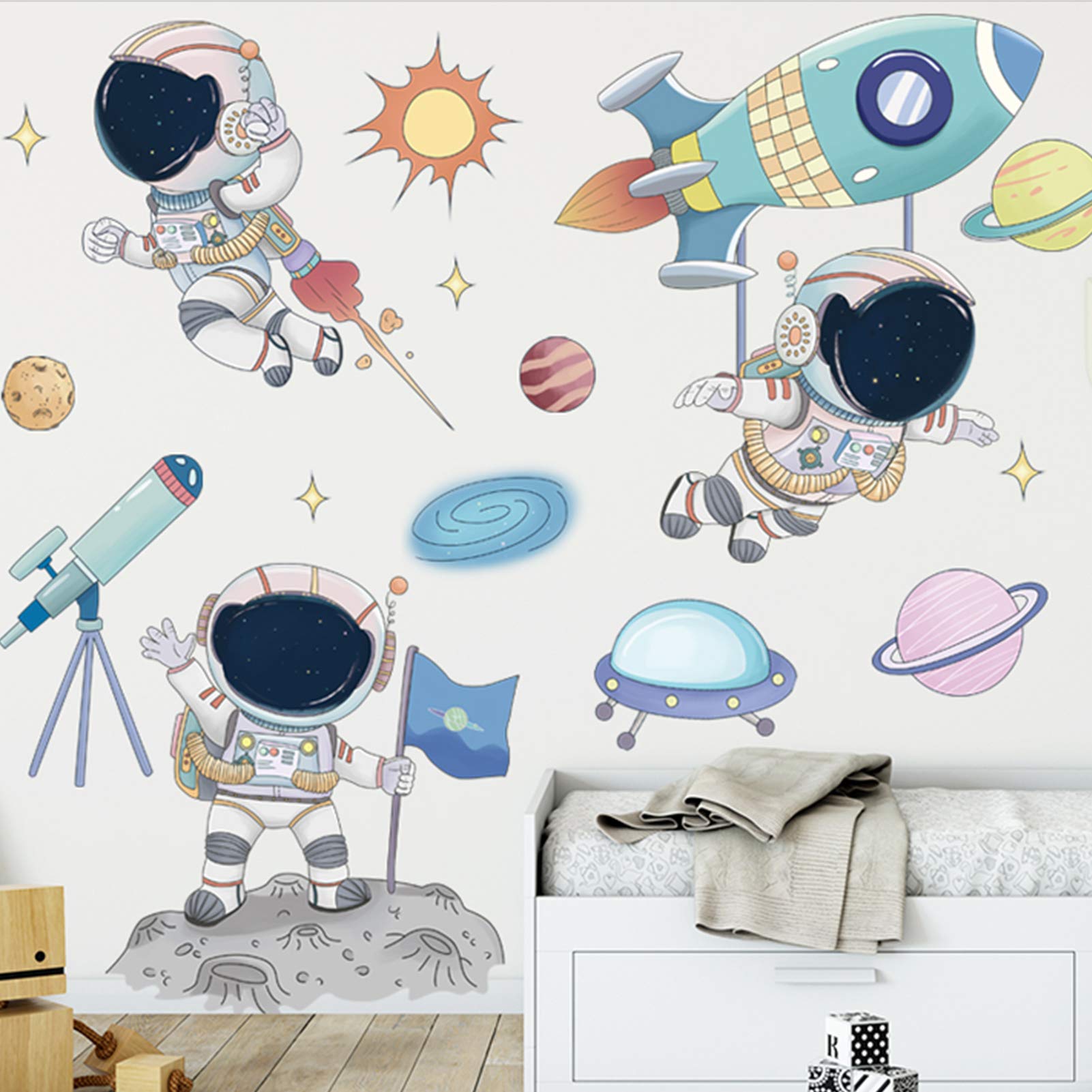 DILIBRA Astronaut wall sticker on wall sparks imagination in kids' room