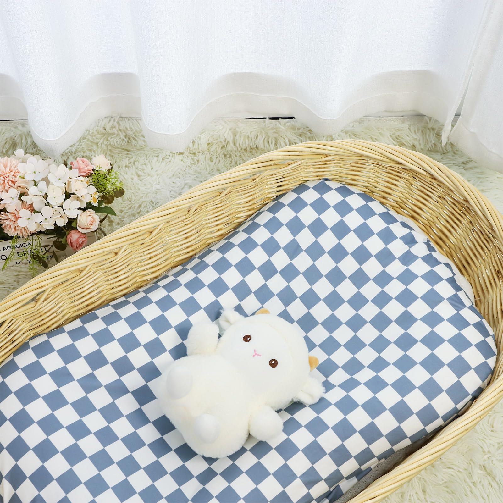 DILIMI machine-washable cover simplifies cleanup for busy caregivers.