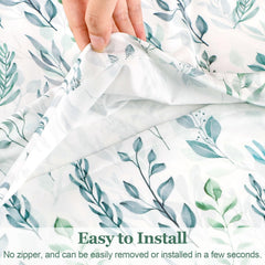 DILIMI soft polyester fabric feels breathable and gentle on delicate skin.