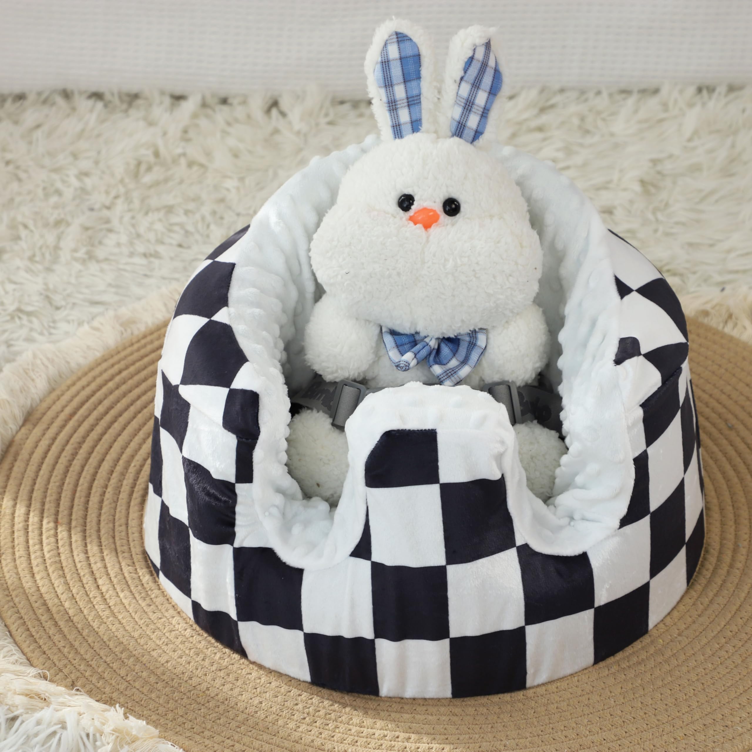 DILIMI Minky Seat Cover in black checkered fabric protects against spills during feeding.