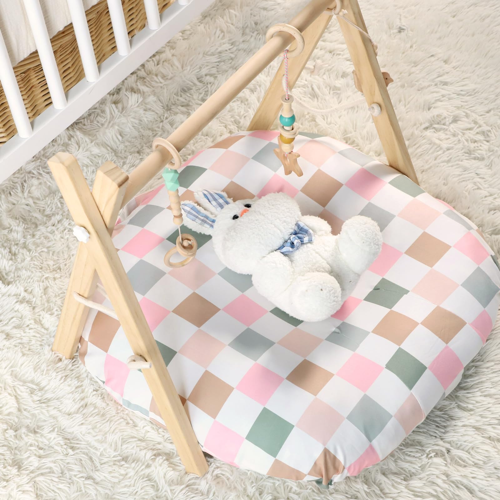 DILIMI Newborn Lounger Cover in a dark color resists fading after washes.