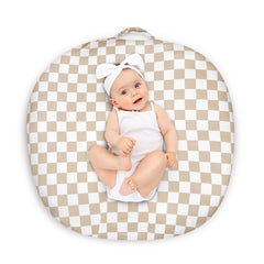 DILIMI newborn lounger cover in light brown checkerboard offers ultra-soft comfort.