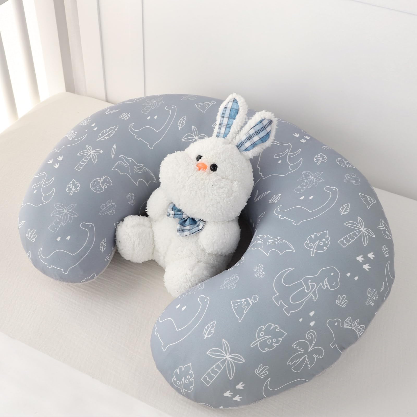 DILIMI fits Boppy pillows securely with a removable slipcover