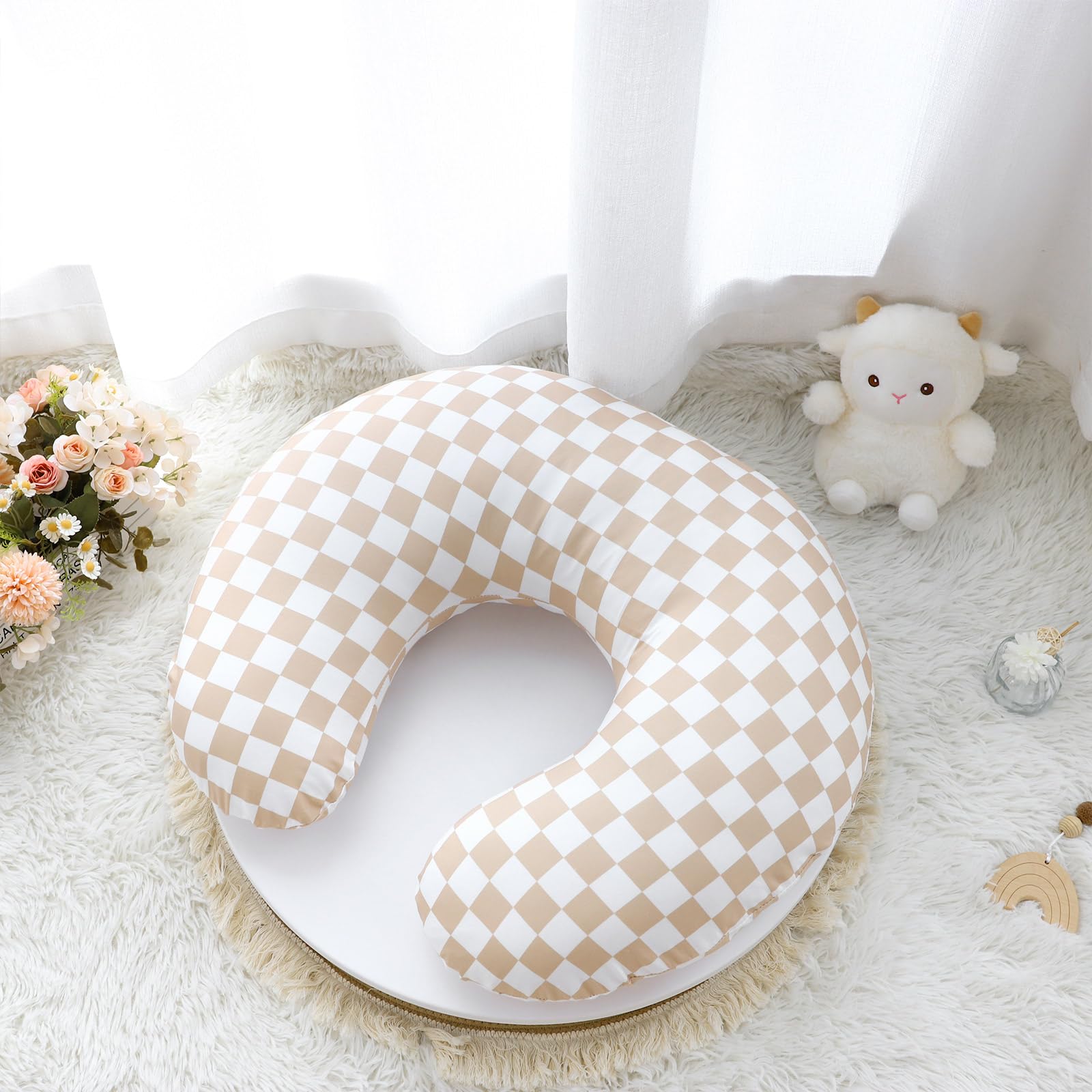 DILIMI nursing pillow cover soft polyester fabric nurtures delicate baby skin with breathable comfort.