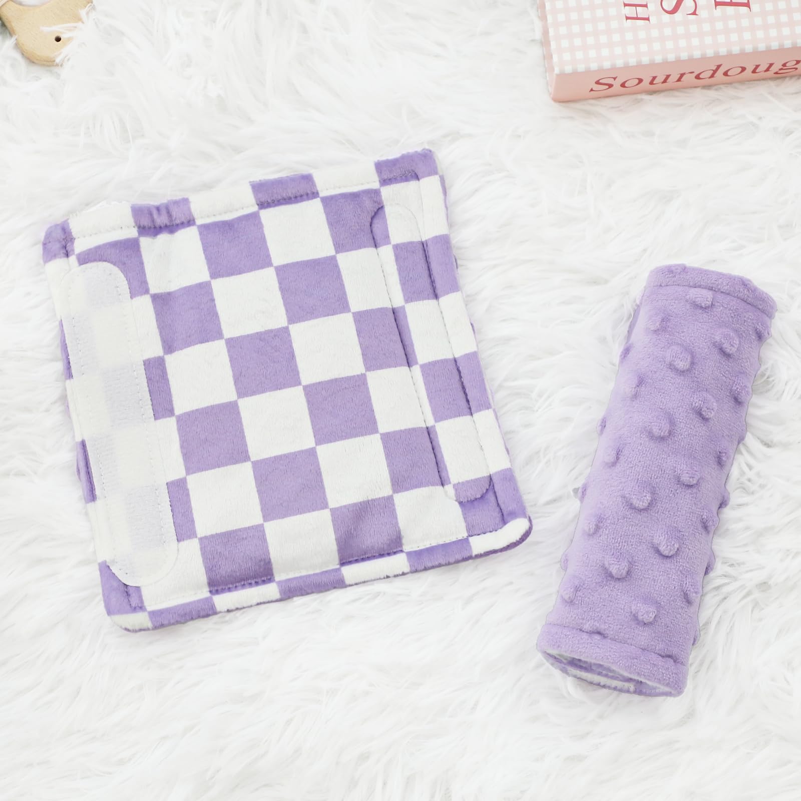 DILIMI purple-checkered pattern adds a playful touch to strollers.