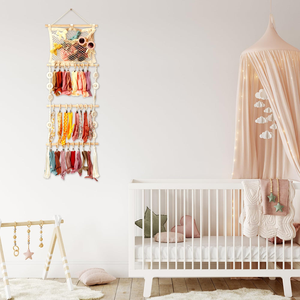 Dingion daisy-design organizer enhances nursery decor while storing hair accessories.
