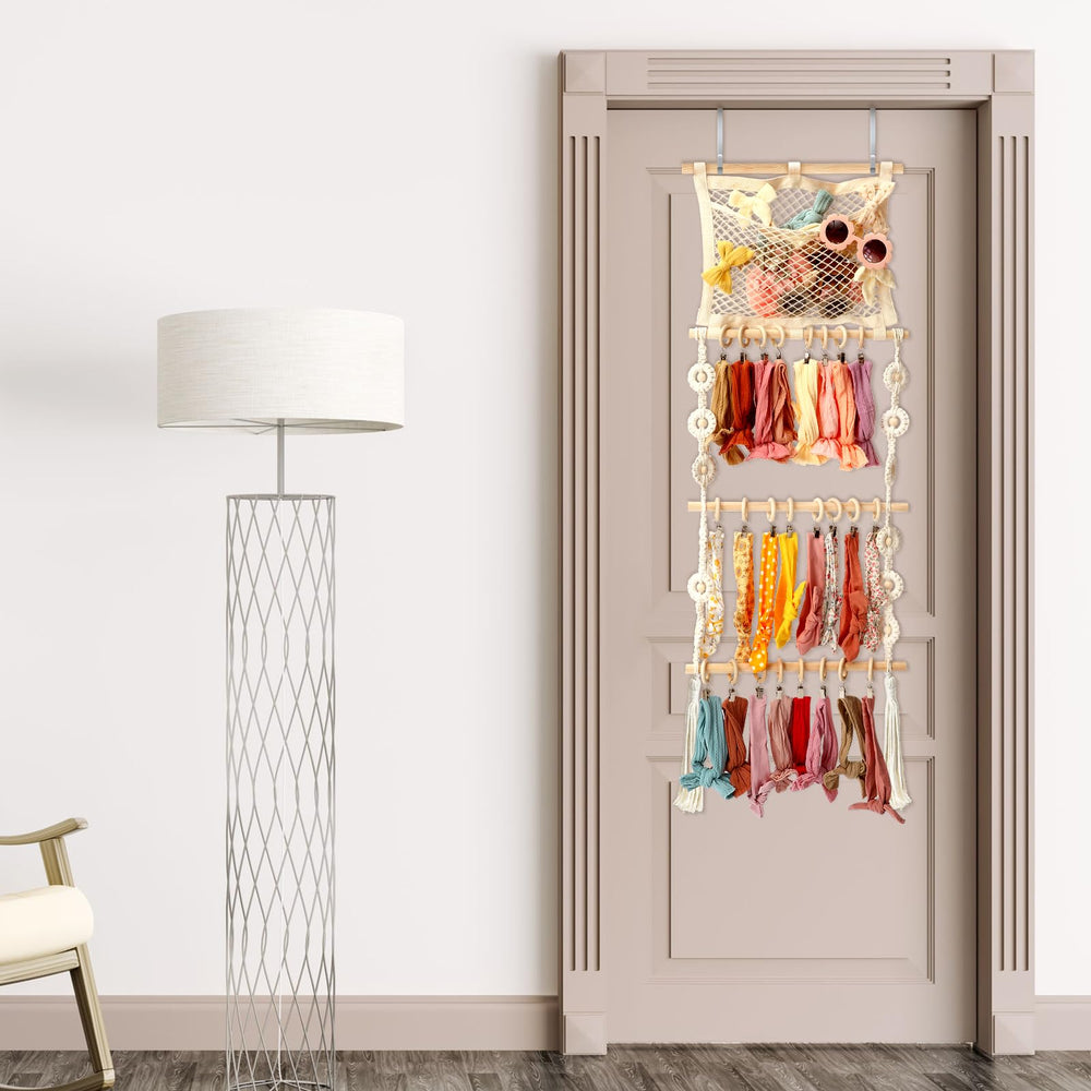 Dingion wooden rack with 24 rings and clips keeps bows tidy.