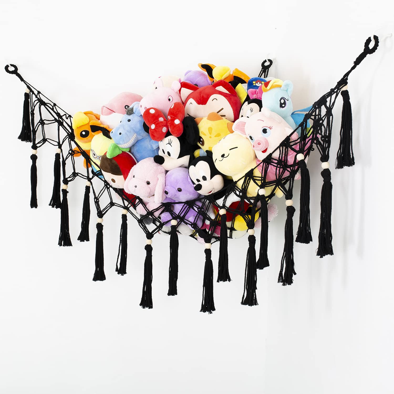 Diocos boho macrame toy display emphasizes decorative charm while keeping plush toys organized.