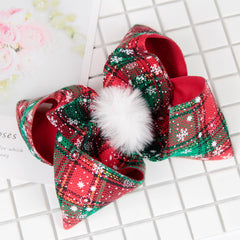 DIUEWOW Christmas hair bow snowflake detail adds festive charm and photo-ready sparkle.