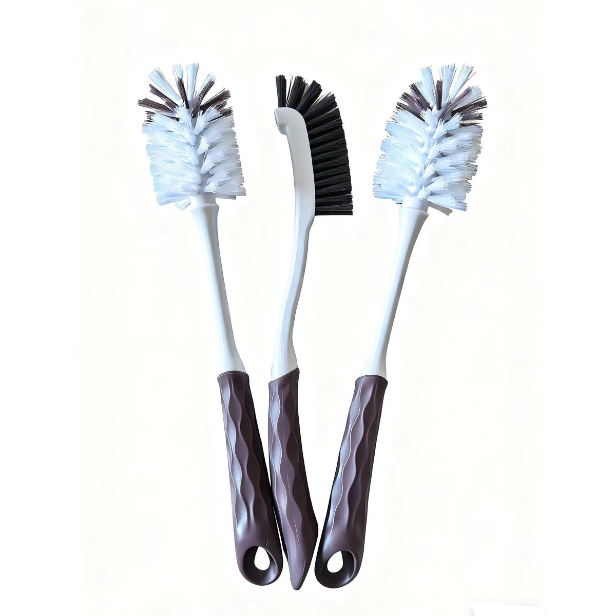 DMBMHMBDF long handle bottle brush set cleans glassware with a gentle touch.